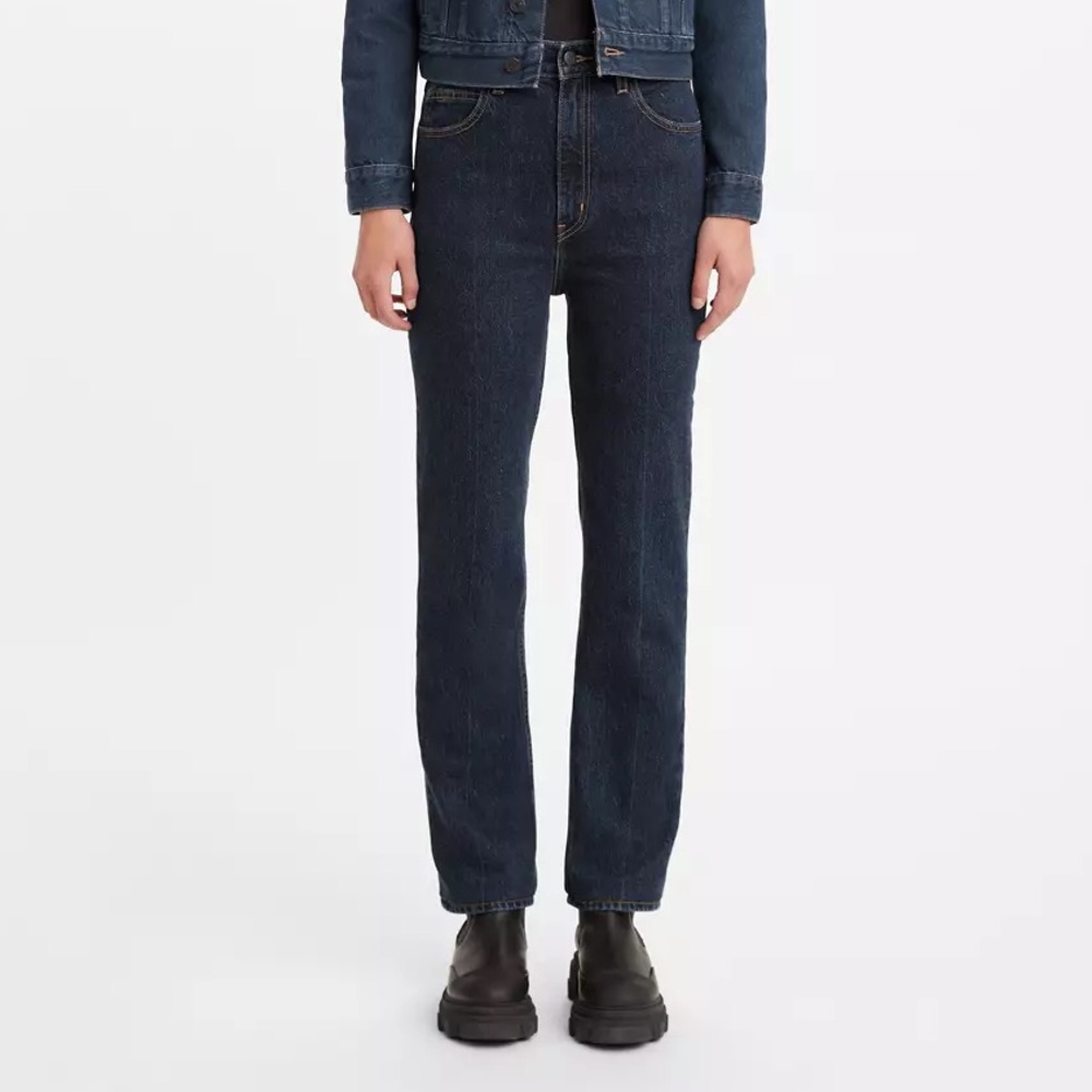 LEVI’S 70'S HIGH RISE SLIM STRAIGHT JEANS DARK WASH SIZE 28